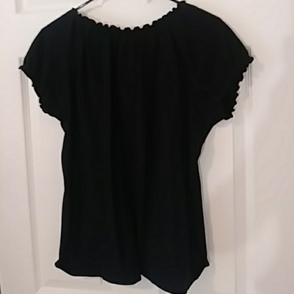 Top - Picture 3 of 3